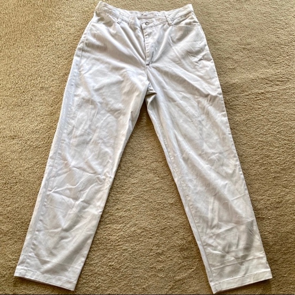 Lee Brand Women’s Plus Size/Long Khaki Pants GUC